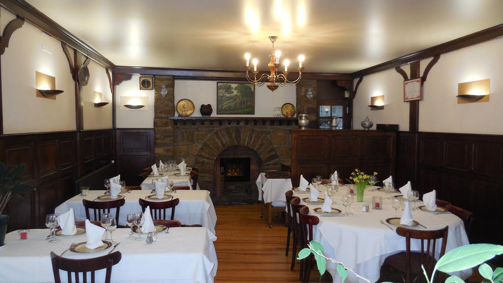פונט-דה-סאלארס Logis Hotel Restaurant Des Voyageurs מראה חיצוני תמונה