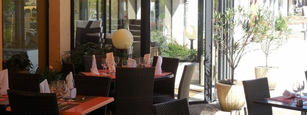 פונט-דה-סאלארס Logis Hotel Restaurant Des Voyageurs מראה חיצוני תמונה