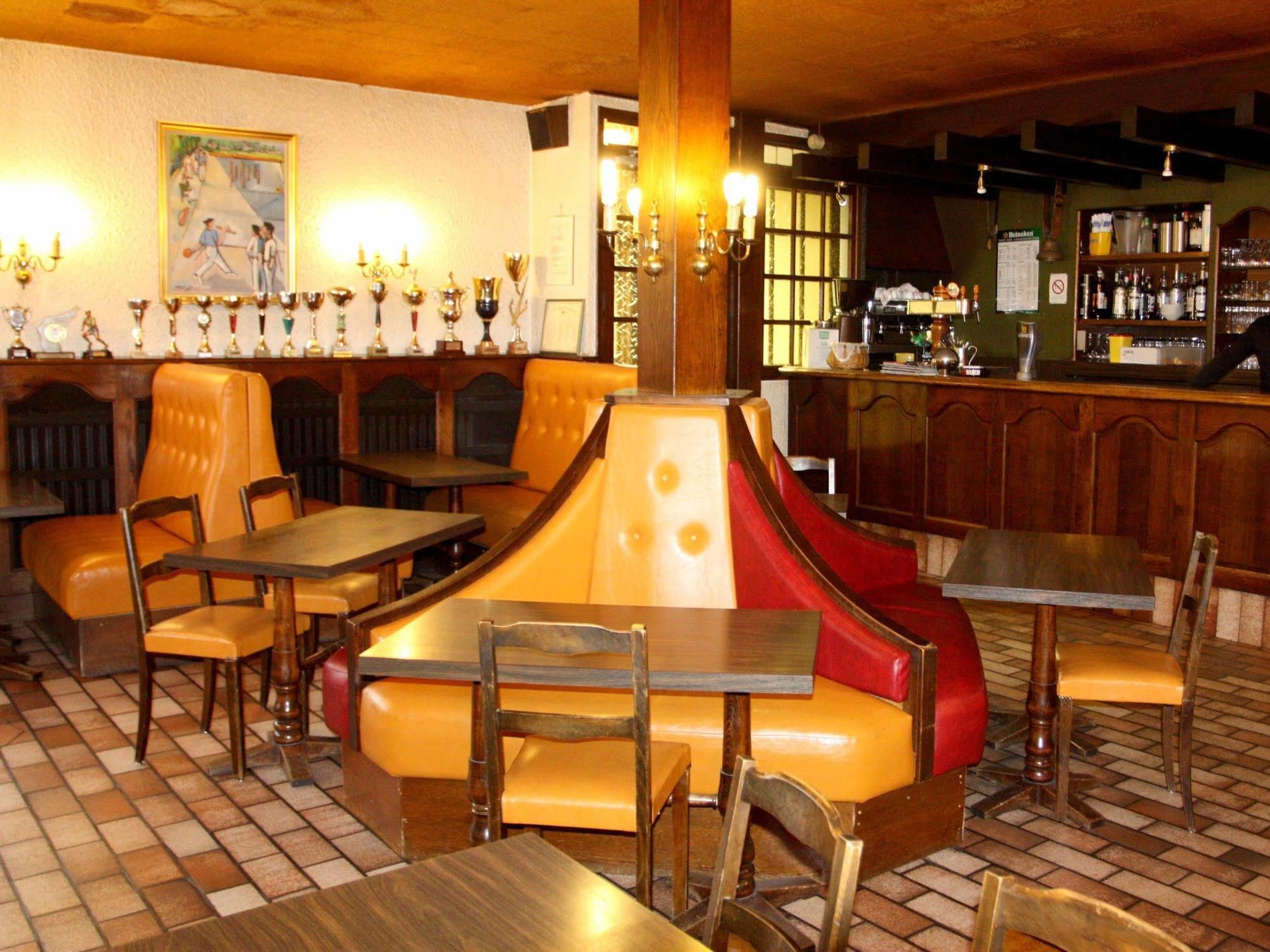 פונט-דה-סאלארס Logis Hotel Restaurant Des Voyageurs מראה חיצוני תמונה